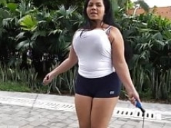 Big-breasted Latina jump rope.